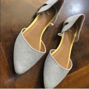 Gap Pointed Toe Grey Flats Size 6